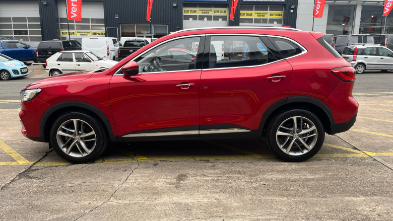 MG Hs 1.5 T-GDI Exclusive 5dr DCT Petrol Hatchback